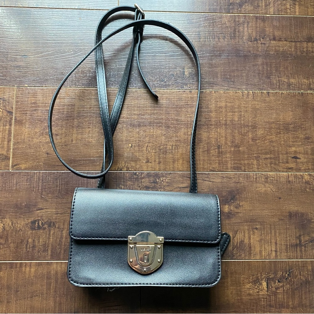 Mini Nine West Crossbody Bag